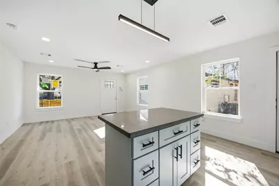 1503 Cavalcade Street, Houston, TX 77009 - Photo 5
