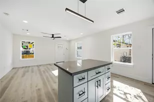 1503 Cavalcade St, Houston, TX 77009 - Photo 5