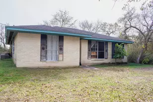 24765 Wicklow St, Hempstead, TX 77445 - Photo 3