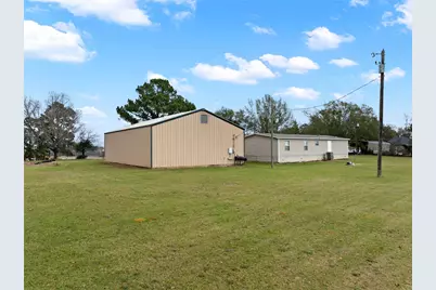 225 Pr 8464, Broaddus, TX 75929 - Photo 13