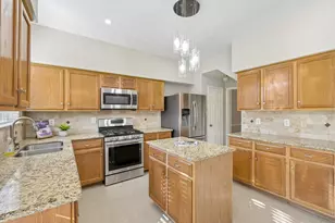 2130 Autumn Fern Dr, Katy, TX 77450 - Photo 9