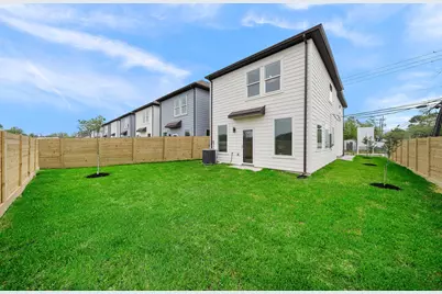 8672 Easthaven Boulevard, Houston, TX 77075 - Photo 35