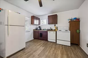 4615 Woodside St, Houston, TX 77023 - Photo 11