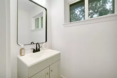 12930 Segrest Drive, Houston, TX 77047 - Photo 7