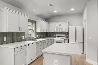7310 Wisteria Chase Place, Humble, TX 77346 - Photo 5