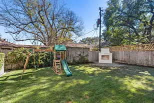 7811 Wickersham Ln, Houston, TX 77063 - Photo 35