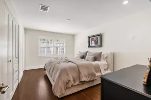 7811 Wickersham Ln, Houston, TX 77063 - Photo 23