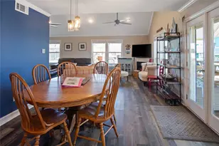 962 Raymond, Crystal Beach, TX 77650 - Photo 11