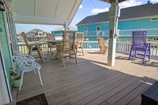 962 Raymond, Crystal Beach, TX 77650 - Photo 29
