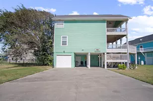 962 Raymond, Crystal Beach, TX 77650 - Photo 43