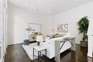 2203 Colorado St, Houston, TX 77007 - Photo 3