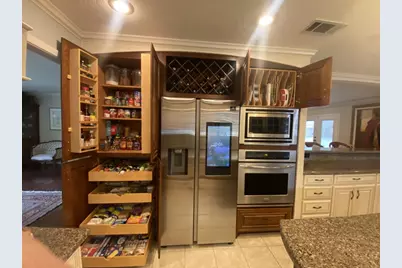 129 Circle Dr, Cleveland, TX 77327 - Photo 15