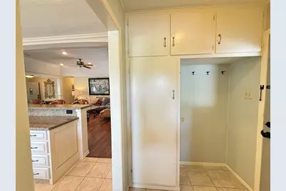 129 Circle Dr, Cleveland, TX 77327 - Photo 17