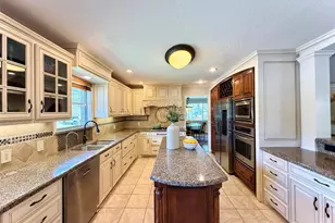 129 Circle Dr, Cleveland, TX 77327 - Photo 13