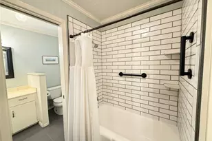 129 Circle Dr, Cleveland, TX 77327 - Photo 29