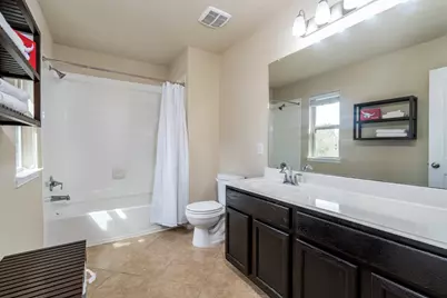 8218 E Pine Creek Bend, Cypress, TX 77433 - Photo 33