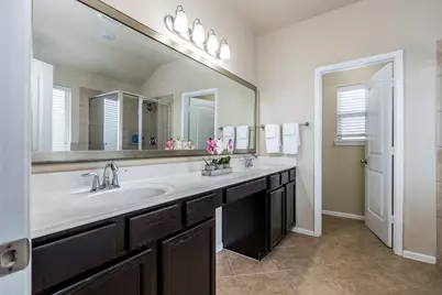 8218 E Pine Creek Bend, Cypress, TX 77433 - Photo 25