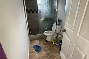 3400 Bella Vista St, Houston, TX 77022 - Photo 7