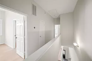 1018 Van Buren St, Houston, TX 77019 - Photo 23