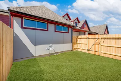 365 Legacy Point Drive #B, Sealy, TX 77474 - Photo 25