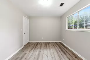 10821 Royal Pines Dr, Conroe, TX 77303 - Photo 29