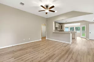 10821 Royal Pines Dr, Conroe, TX 77303 - Photo 7