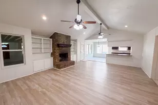 3206 Brookdale Ct, Deer Park, TX 77536 - Photo 3