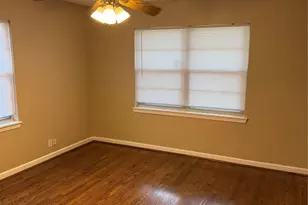 216 Schilling St, Baytown, TX 77520 - Photo 5
