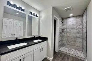 4302 Hirsch Rd, Houston, TX 77026 - Photo 11