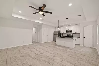 4302 Hirsch Road #B, Houston, TX 77026 - Photo 7