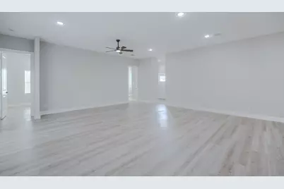 2618 Piemonte Avenue Circle, Spring, TX 77388 - Photo 9