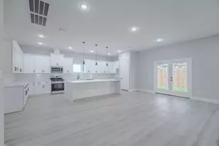 2618 Piemonte Ave Circle, Spring, TX 77388 - Photo 11