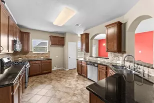 9603 Indian Trail, Mont Belvieu, TX 77523 - Photo 19