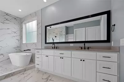 3603 Bridgewater Oaks Lane, Houston, TX 77055 - Photo 13