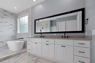 3603 Bridgewater Oaks Ln, Houston, TX 77055 - Photo 13