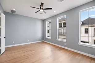 3603 Bridgewater Oaks Ln, Houston, TX 77055 - Photo 9