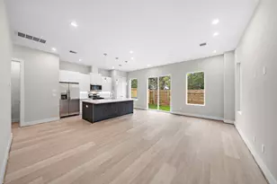 24 Bucan St, Houston, TX 77076 - Photo 5