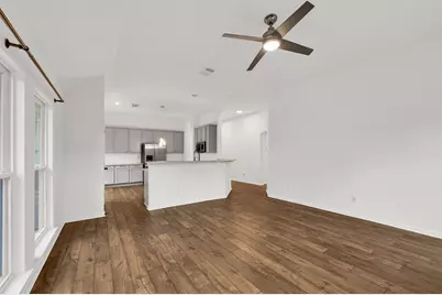 8031 Clarion Way, Houston, TX 77040 - Photo 11
