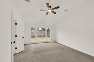 8031 Clarion Way, Houston, TX 77040 - Photo 15