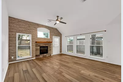 8031 Clarion Way, Houston, TX 77040 - Photo 13