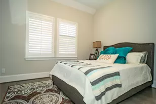 5730 Brancott Way, Houston, TX 77096 - Photo 11