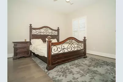 5730 Brancott Way, Houston, TX 77096 - Photo 13