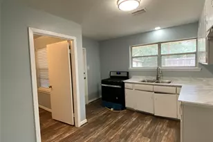 5110 W 43rd St, Houston, TX 77092 - Photo 7