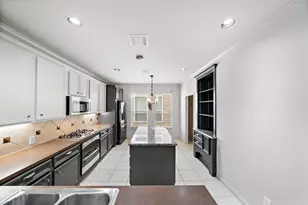 1429 Oneil St, Houston, TX 77019 - Photo 7