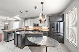 1429 Oneil St, Houston, TX 77019 - Photo 9