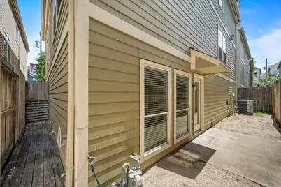1429 Oneil Street, Houston, TX 77019 - Photo 23
