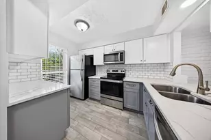 1715 Moritz Dr, Houston, TX 77055 - Photo 1