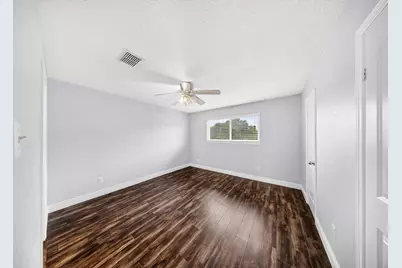 1715 Moritz Drive #15, Houston, TX 77055 - Photo 9