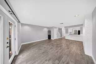 1715 Moritz Dr, Houston, TX 77055 - Photo 5