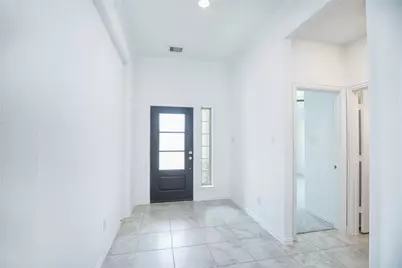 8726 Fairbrook Drive, Missouri City, TX 77459 - Photo 3